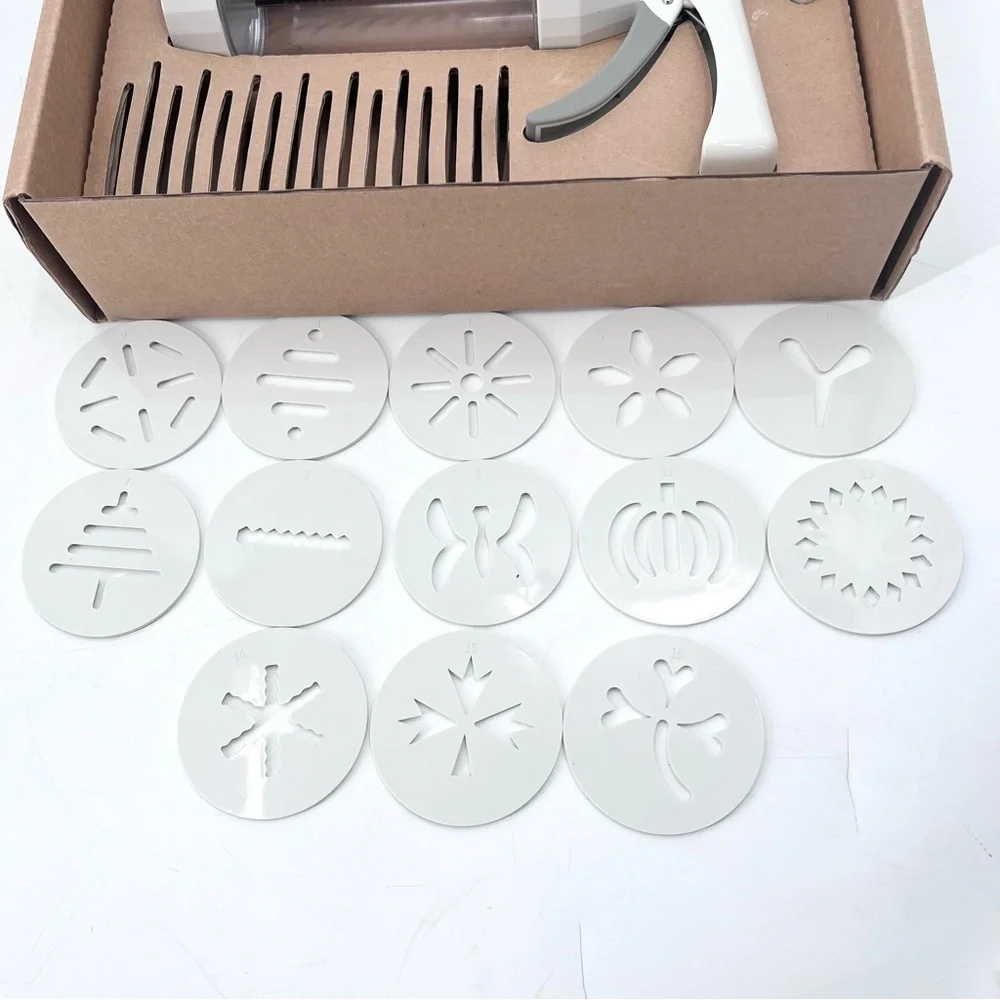 The Pampered Chef Cookie Press Kit #1525